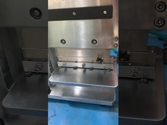 Pneumatischer PCB-Depanellierer mit massivem Eisenrahmen und 2 scharfen Linearblättern