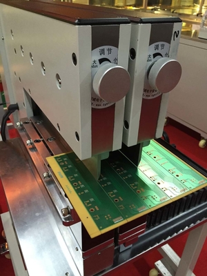 Schneiden der Dicke von 0,1 ~ 3,5 mm PCB V-Cutter Depaneling-Maschine