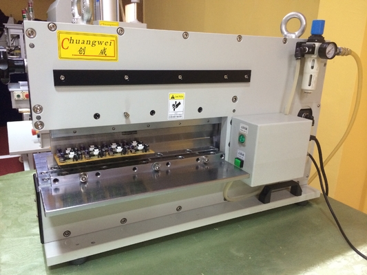 Pneumatische PCB-V-Schneidmaschine mit linearer Klinge aus Hochgeschwindigkeitsstahl 330 mm