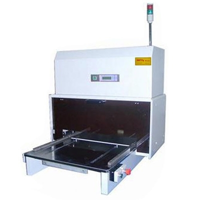 Professionelle und vielseitige PCB-Punchmaschine für ein glattes und präzises Schneiden