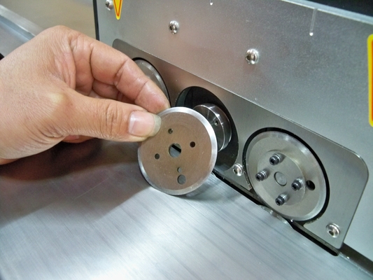 Anpassungsfähige PCB-Trennmaschine für unbegrenzte PCB-Länge und 0,8-3,5 mm Dicke