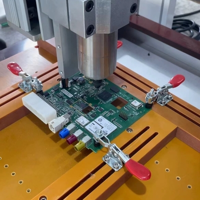PCB Router Maschine Spindel Desktop 400mm X 400mm Arbeitsfläche 0,6-3,5mm