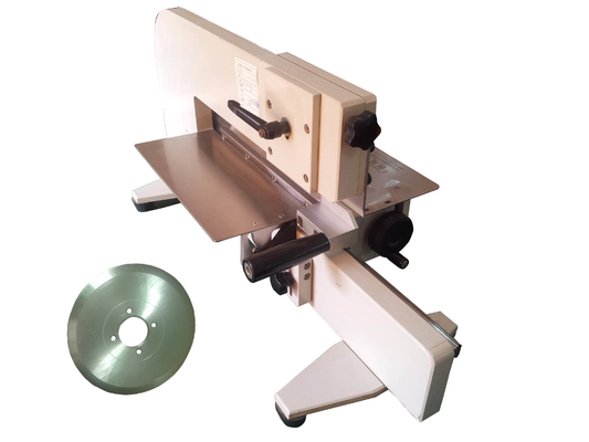 Anpassungsfähige PCB-Schaltplatten-Trennmaschine