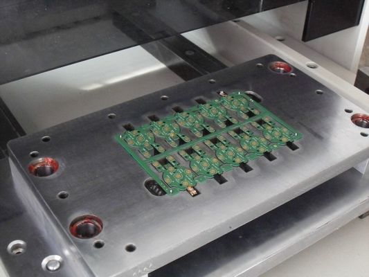 Metall PWBs Depaneling, das Bearbeitungsblech stempelt, sterben, lochende Werkzeugausstattung PWBs