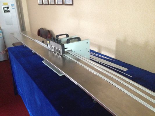 Vor-zählende PWB-Trennzeichen-Maschine, 2.4M Stainless Steel Platform