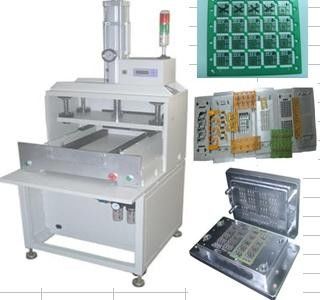 Schnelle Reaktion auf Kundenbeschwerden für PCB-Punchmaschine aus Gusseisen