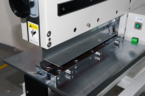 Maschine 400mm PWBs 10W V-geschnittene Sparator, die mit empfindlichem SMD scheren