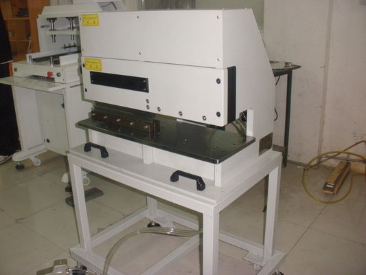Pneumatisches weißes Schnitt-PWB Depanelizer 2.5mm der Versammlungs-Fr2v stark